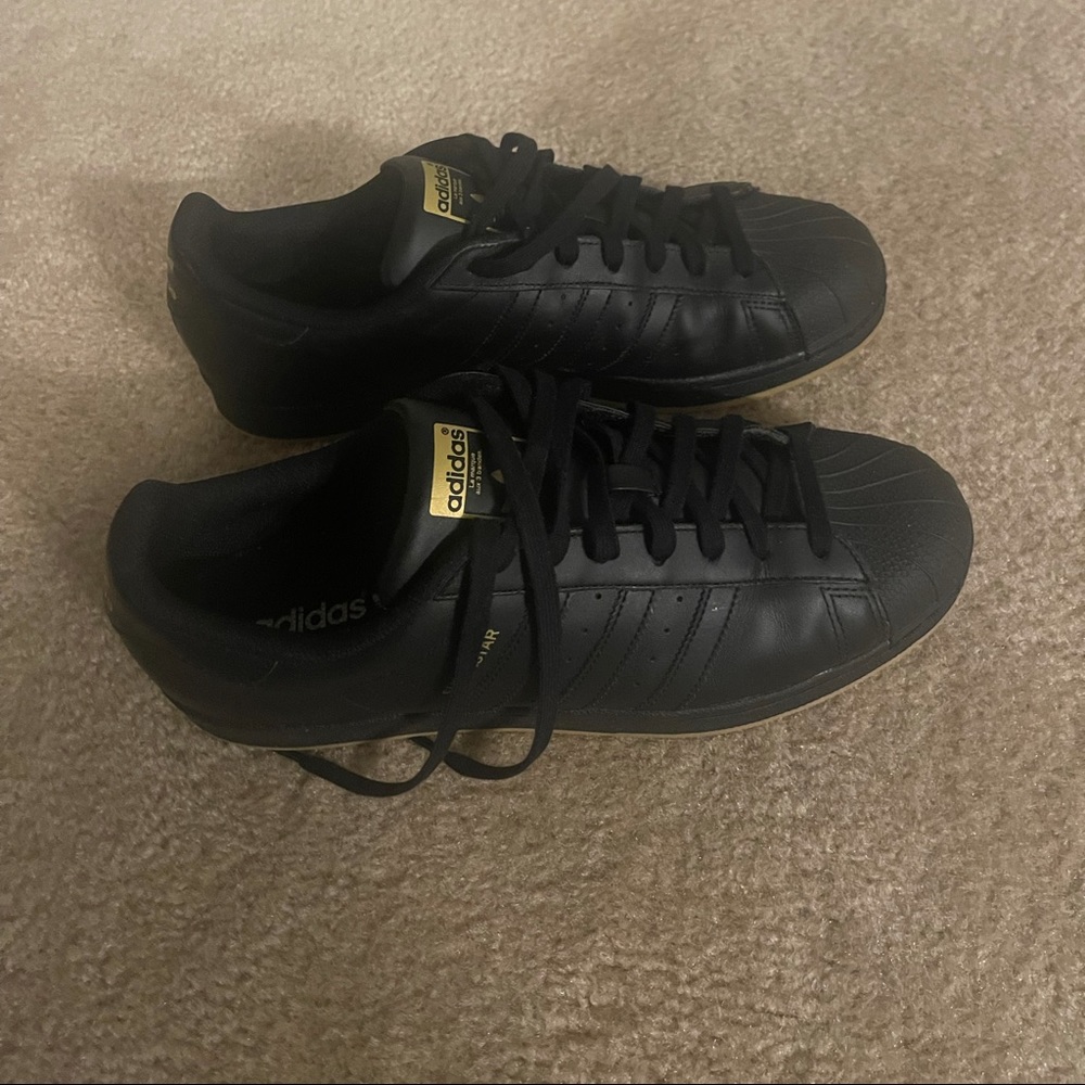 Adidas super stars